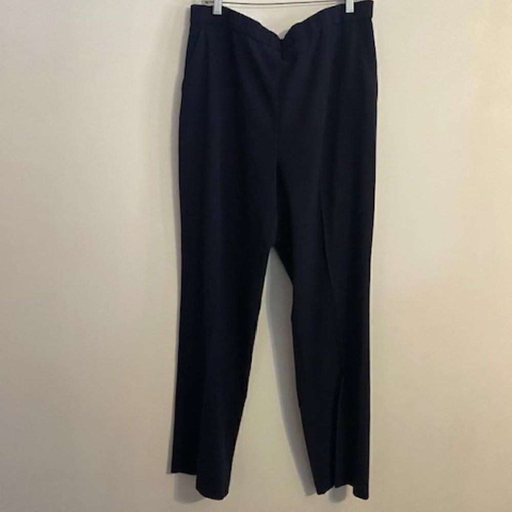 Dana Buchman Navy Blue pull-on side pockets trousers, size 16T
